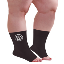 Load image into Gallery viewer, Dominion Active Plus Sized Plantar Fasciitis Ankle Socks
